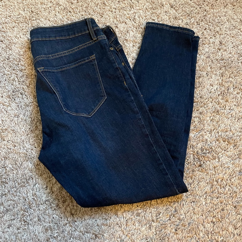 Old Navy Rockstar Super Skinny